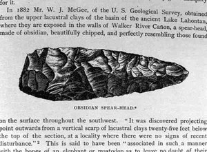 Obsidiaan Speerpunt, gevonden in de Lahontan Sedimenten, uit Verhalende en Kritische Geschiedenis van Amerika, gepubliceerd in 1889 door English School
